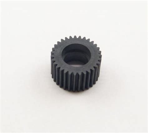 MACHINED DELRIN IDLER GEAR – Custom Works RC